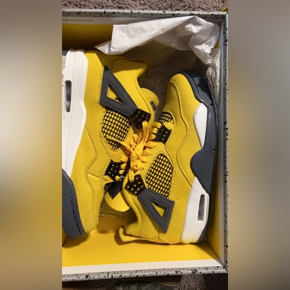 Brand new never worn size 7 men